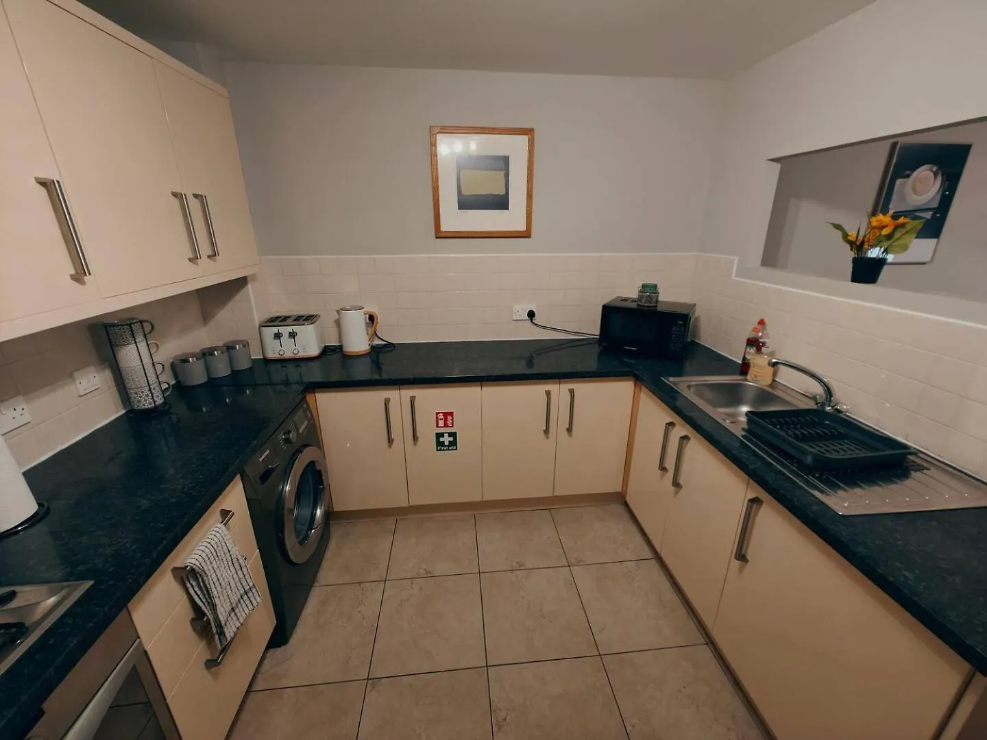 2Br Cosy City Centre Apartment Belfast 0*,